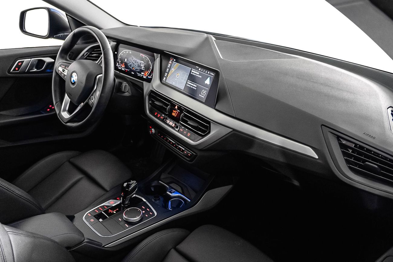 بي أم دبليو 218 Std 1.5L