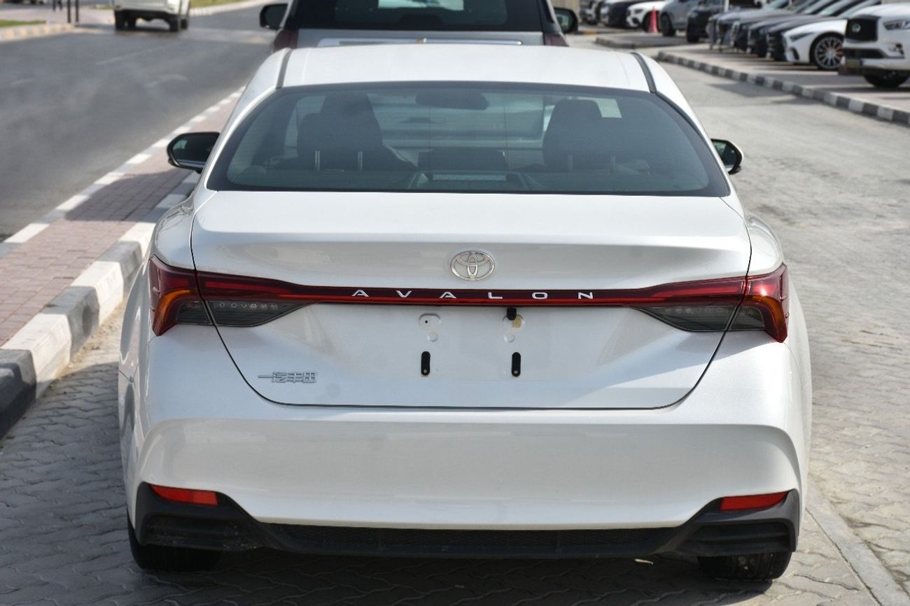 Toyota Avalon Zero KM