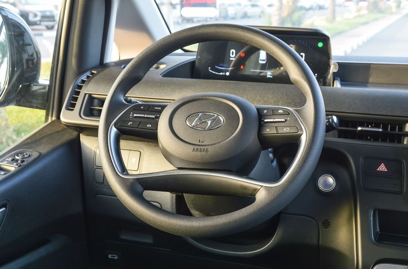هيونداي ستاريا HYUNDAI STARIA 3.5L V6 FWD MINI-VAN 2024