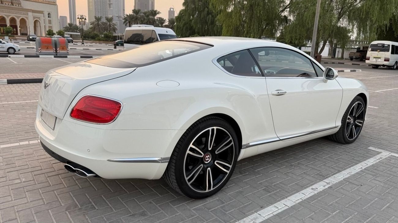 Bentley Continental GT V8 - MULLINER