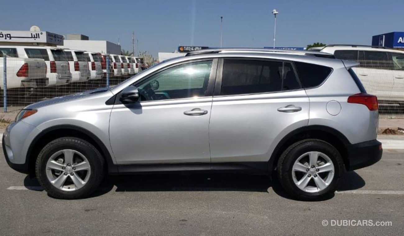 تويوتا راف ٤ TOYOTA RAV4 XLE 4WD FULL OPTION 2014