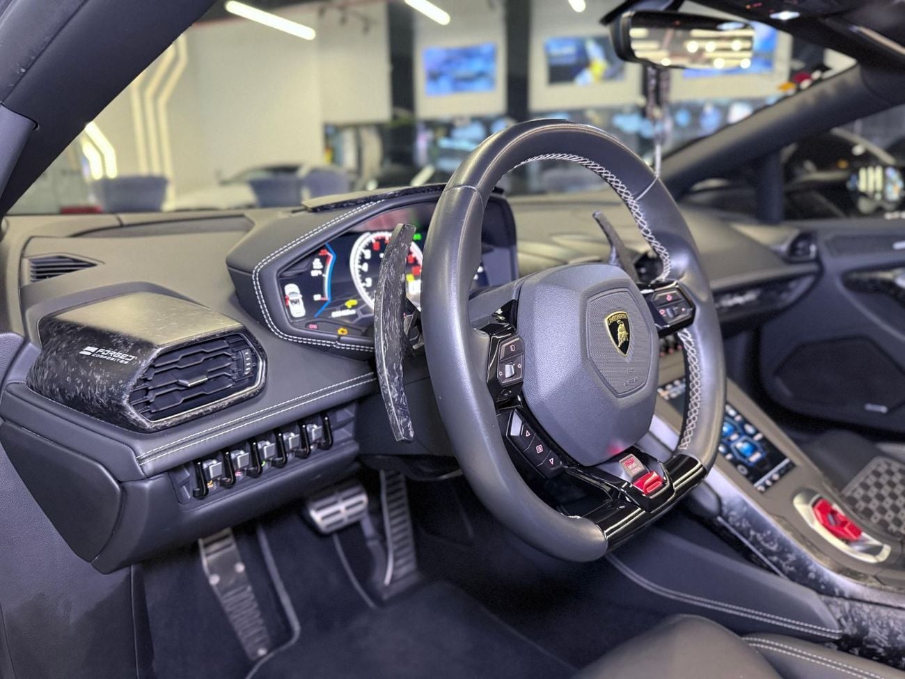 Lamborghini Huracan 2021 Huracán EVO Spyder - Warranty and Service contract till 2028 - Forged Carbon Interior