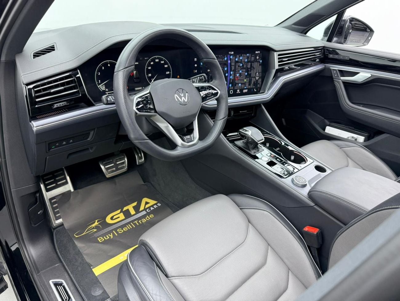 Volkswagen Touareg 2024 Volkswagen Touareg R-Line, 2029 VW Warranty + Service Pack, Full VW Service History, GCC