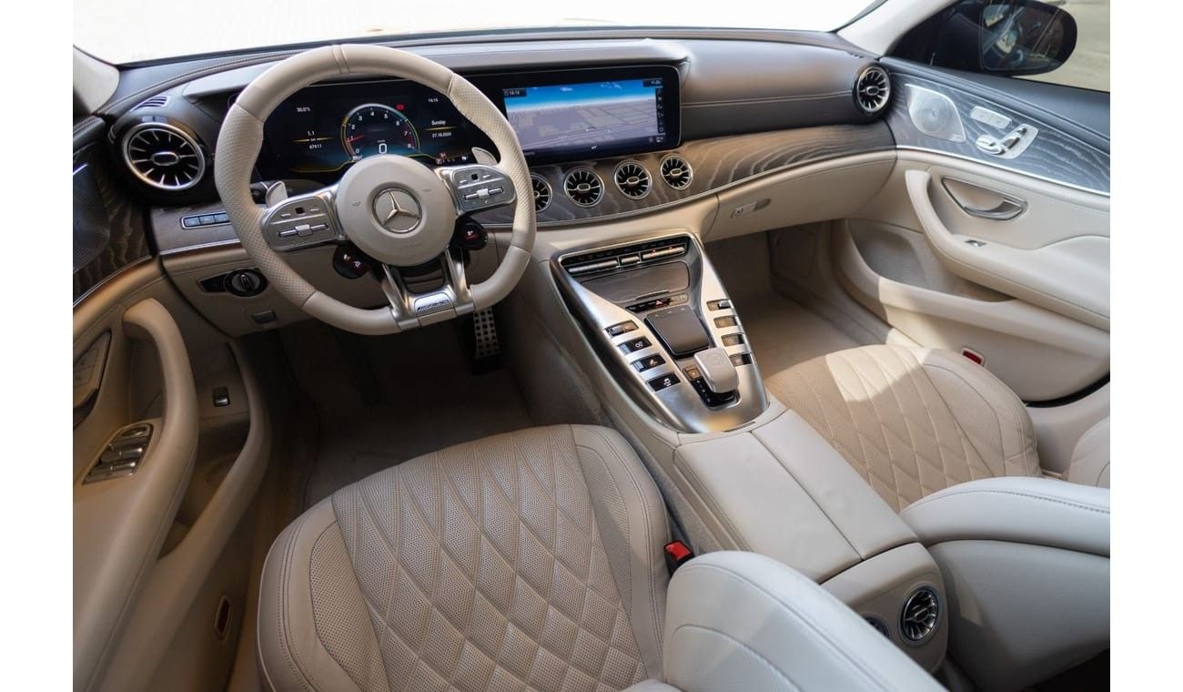 مرسيدس بنز ايه ام جي جي تي 43 Mercedes-Benz GT43 AMG 2019 GCC under Agency Warranty with Flexible Down-Payment.