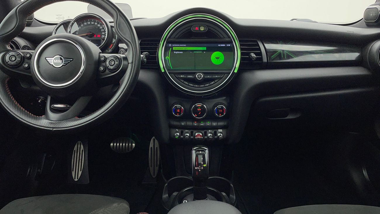 ميني كوبر JOHN COOPER WORKS 2 | بدون دفعة مقدمة | اختبار قيادة مجاني للمنزل