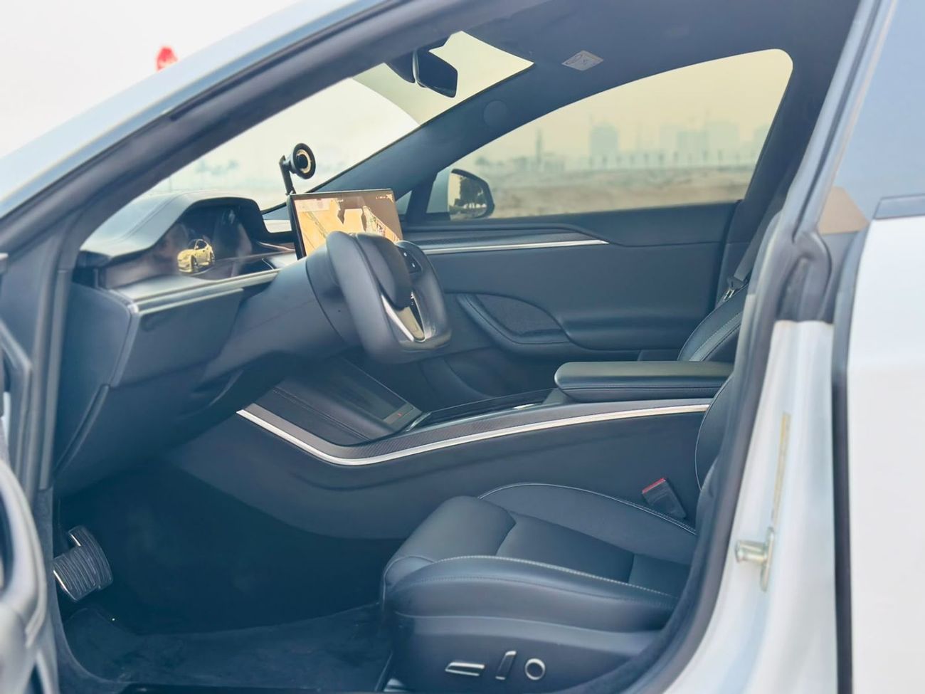 Tesla Model S PLAID