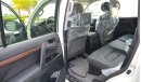 Toyota Land Cruiser VX.R 4.0 V6 GASOLINE DIFF LOCK BACK CAMERA