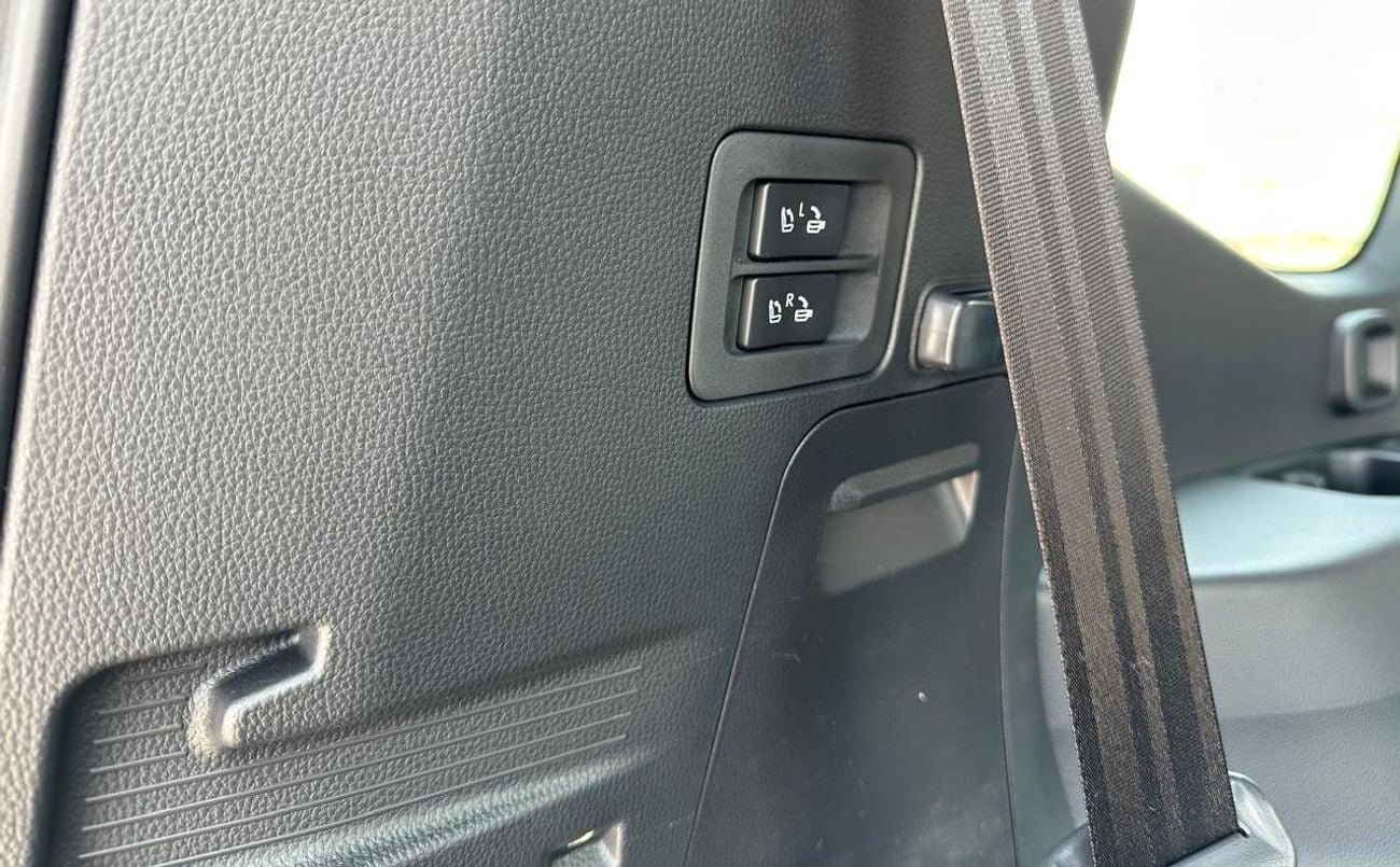 Toyota Land Cruiser 3.5T VXR Hybrid