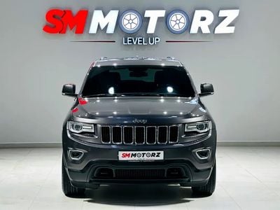 جيب جراند شيروكي Laredo 3.6L