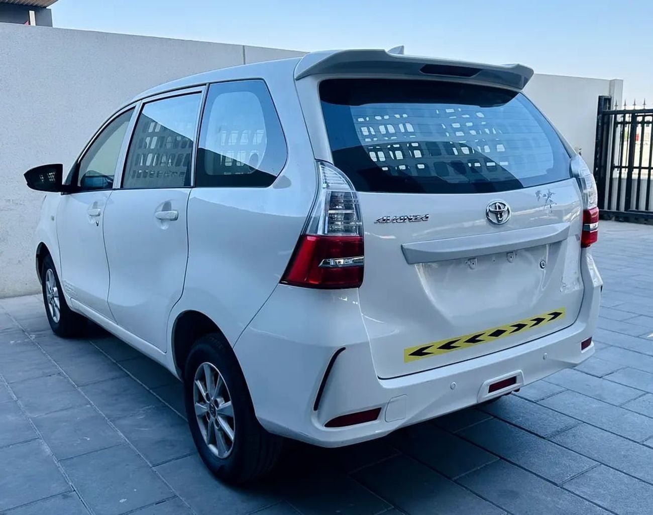 تويوتا أفانزا Delivery Van | 2 Seater