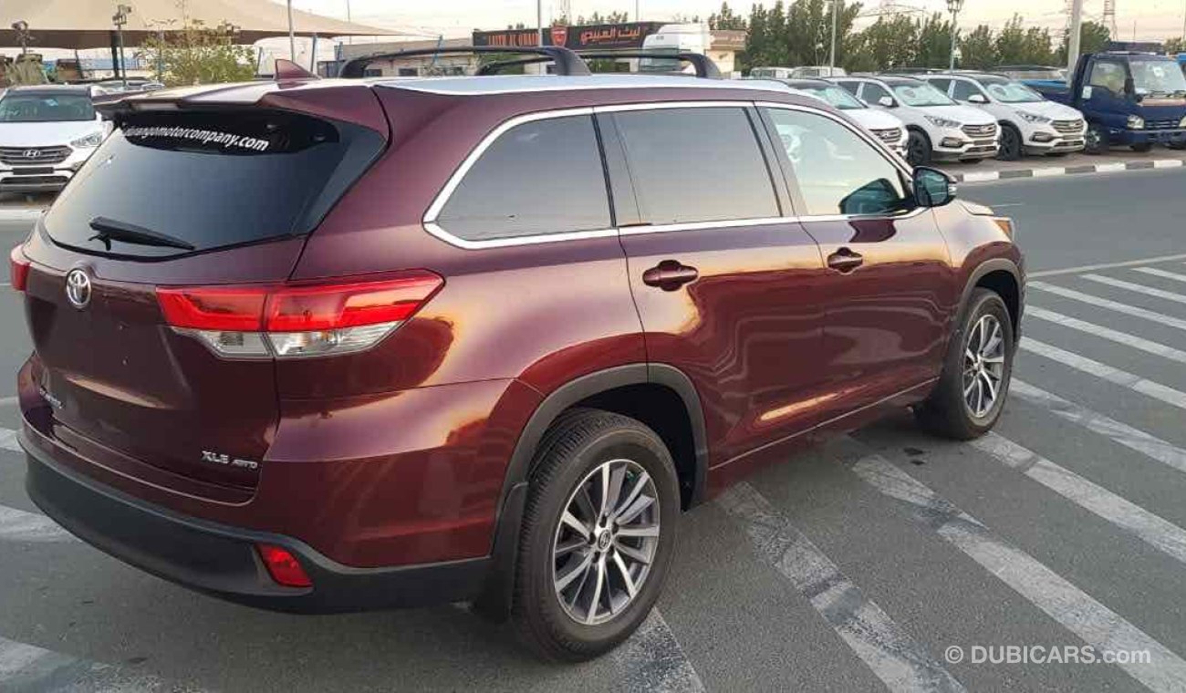 Toyota Highlander FRESH AMERICAN IMPORTED CAR WITH CUSTOM PAPER أوراق جمارك  VERY NEAT AND EXCELLENT CONDITION  VERY G