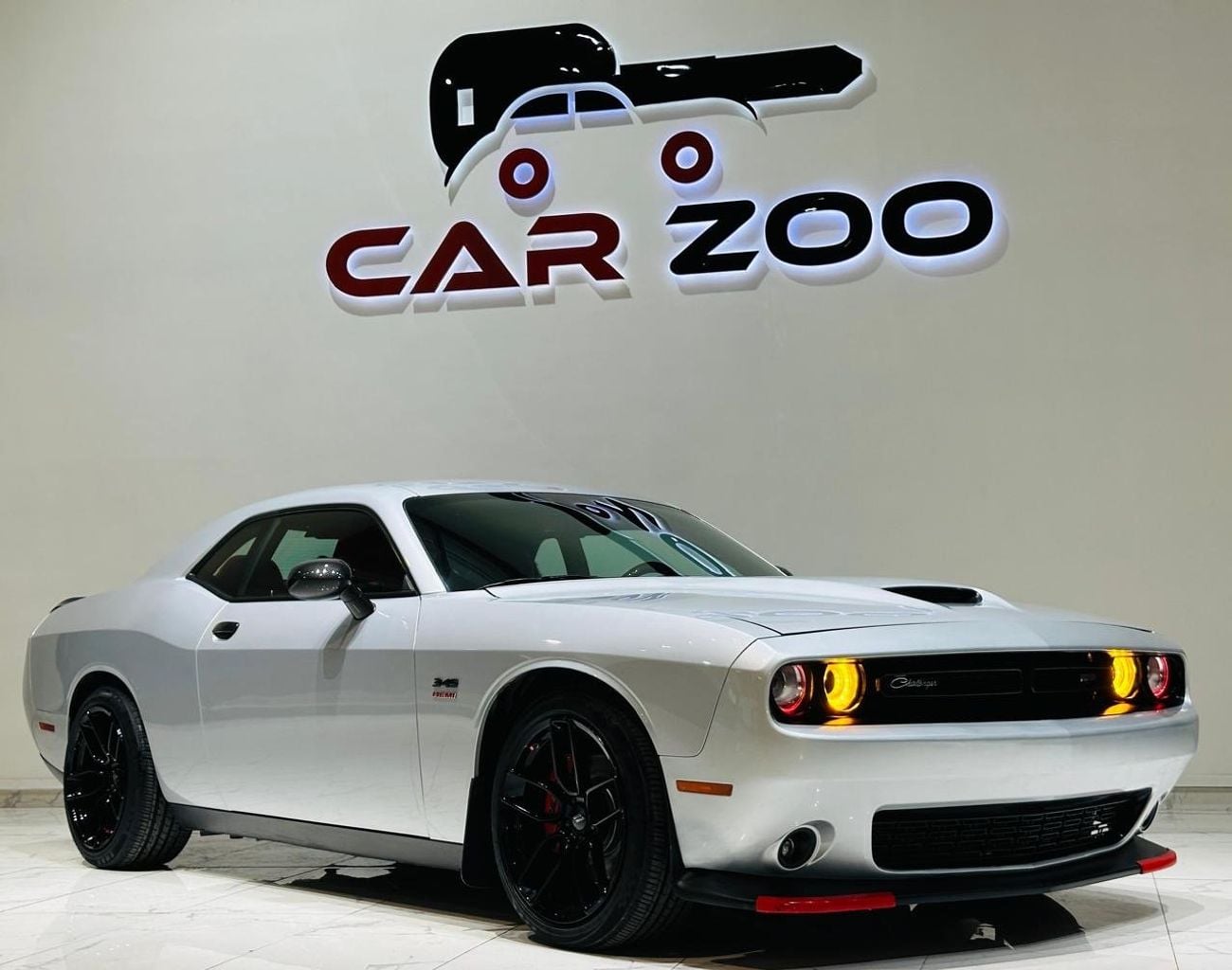 دودج تشالينجر R/T 5.7L (370 HP)