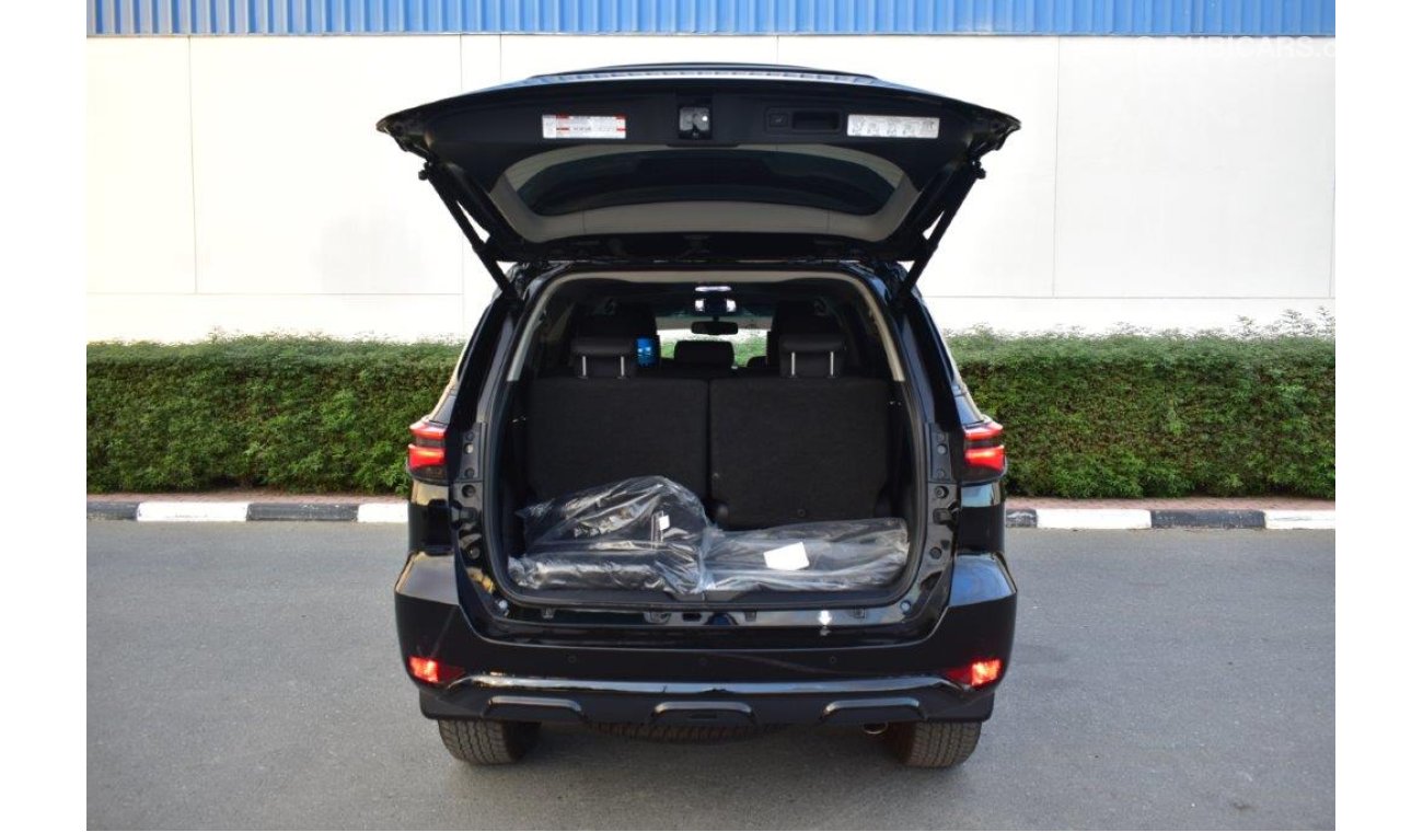 Toyota Fortuner BLACK EDITION  VXR V6 4.0L PETROL AUTOMATIC
