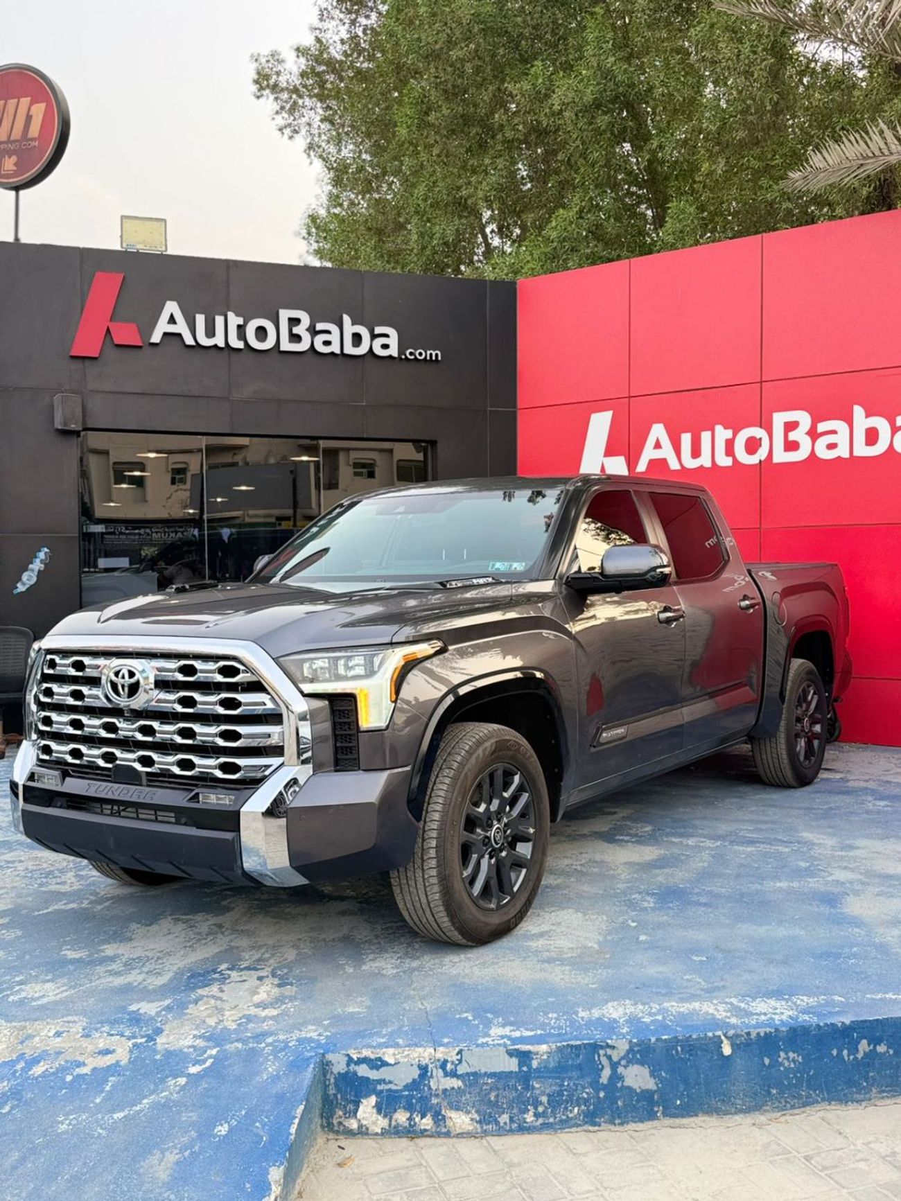 Toyota Tundra Platinum Hybrid