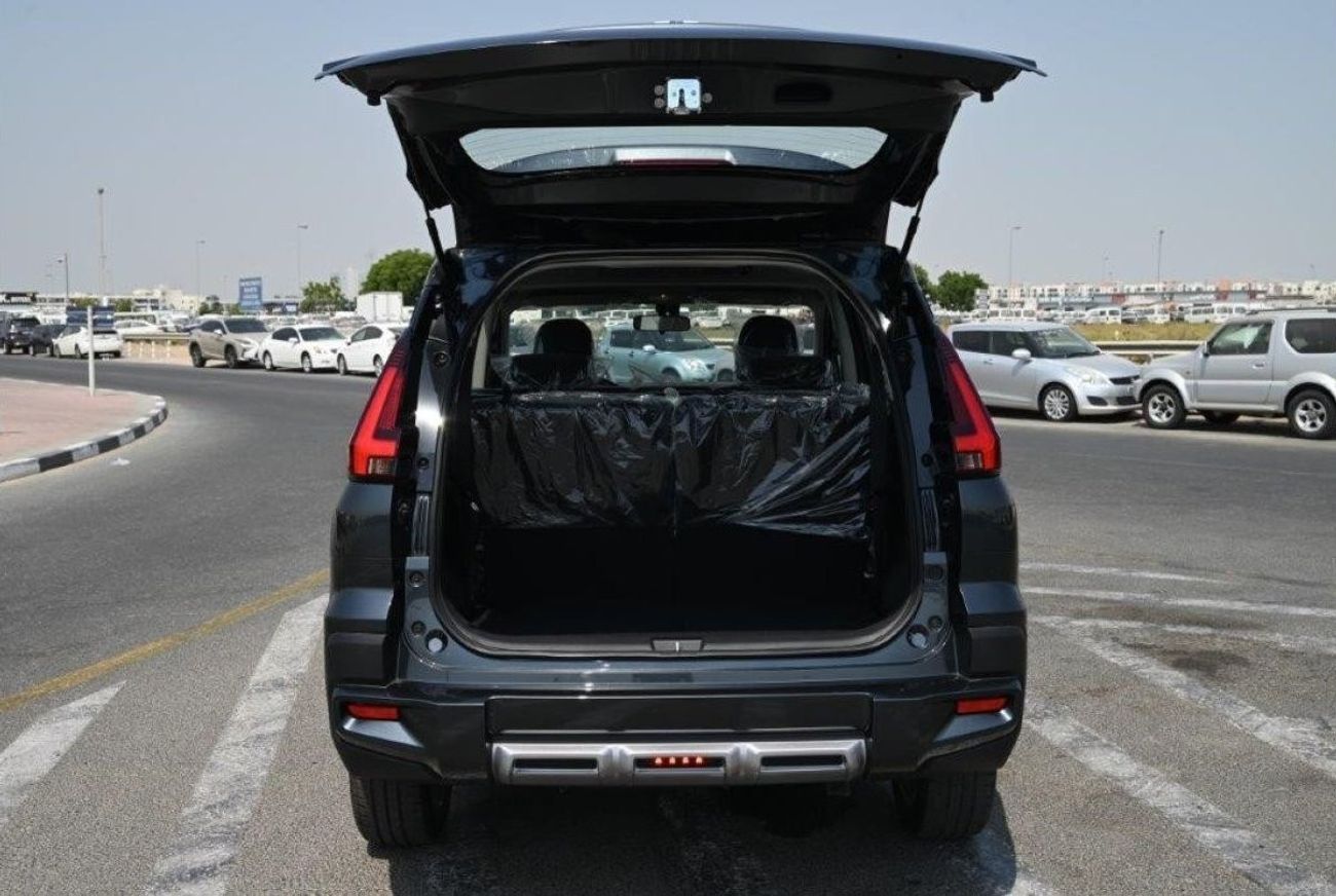 Mitsubishi Xpander 2025 MITSUBISHI XPANDER CROSS 1.5L PETROL  4X2 AT