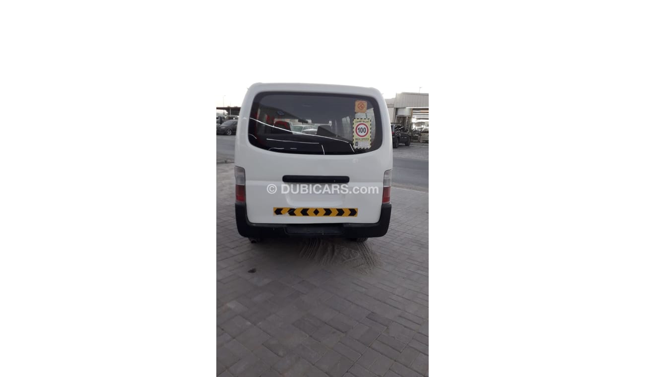 Nissan Urvan 2.5L 4CY PETROL / M/T / VAN (LOT # 2781)