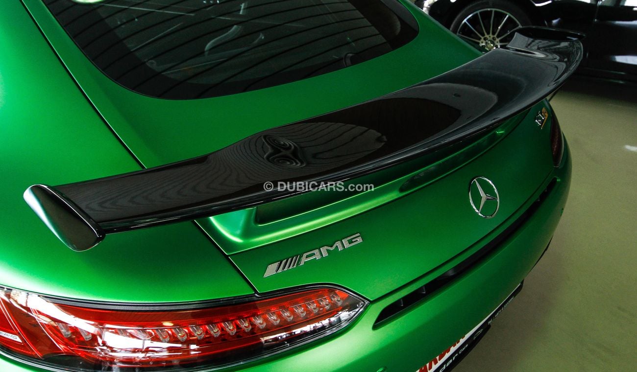 Mercedes Benz AMG GT R