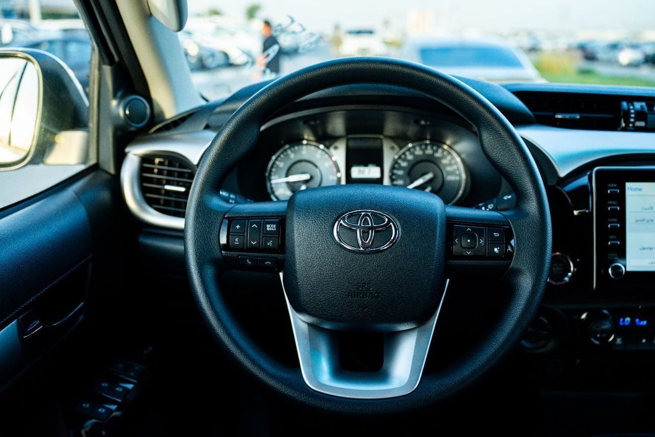 تويوتا هيلوكس 2026 Toyota Hilux D/C  M/T  (2.7L   4WD)