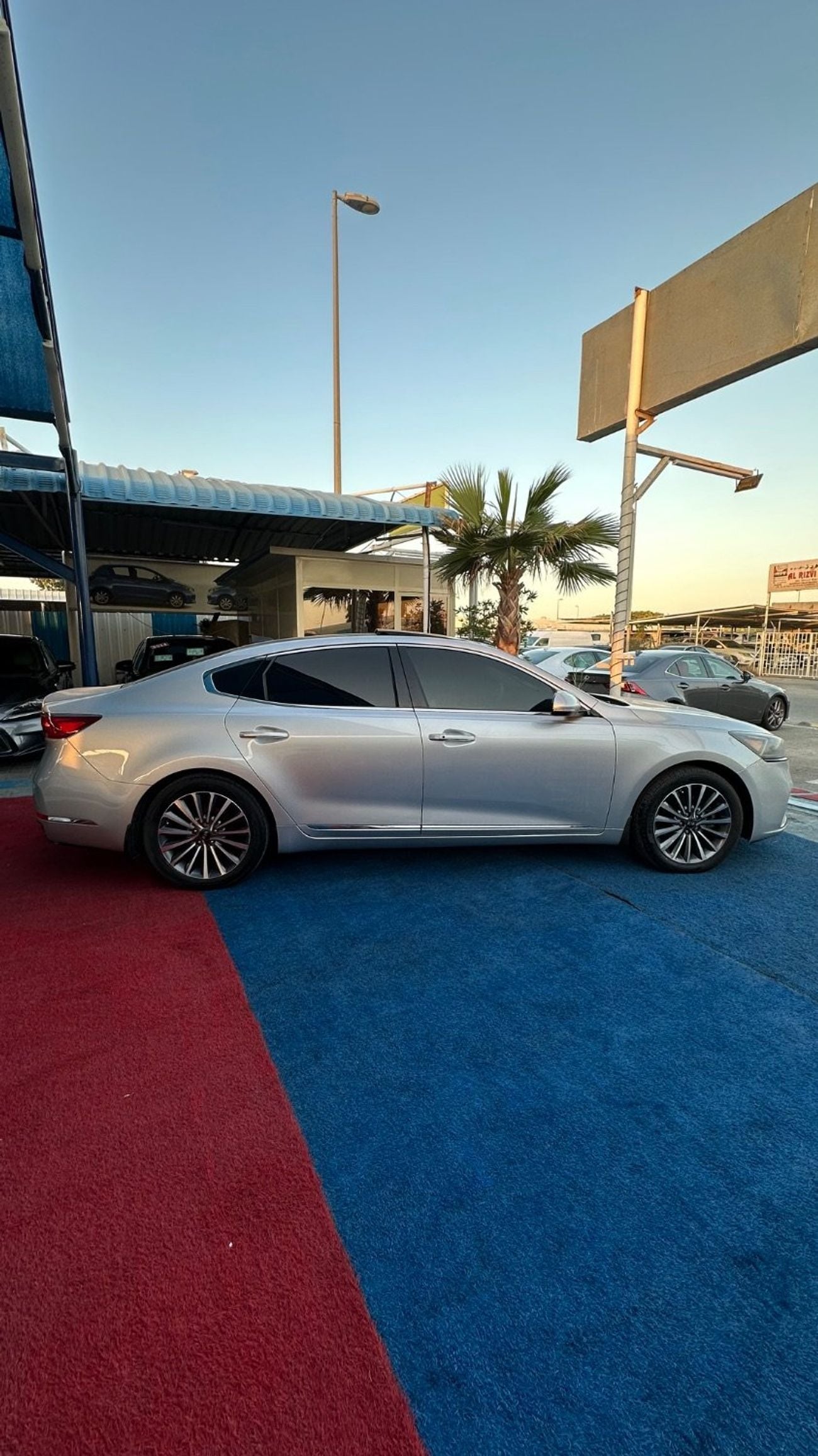 كيا كادنزا LX STD EX 3.3L