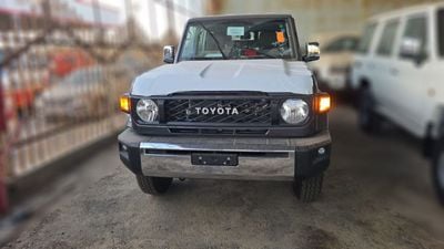 Toyota Land Cruiser 70 2026 Toyota Land Cruiser LC76 4.0L MT Petrol (with Diff lock)