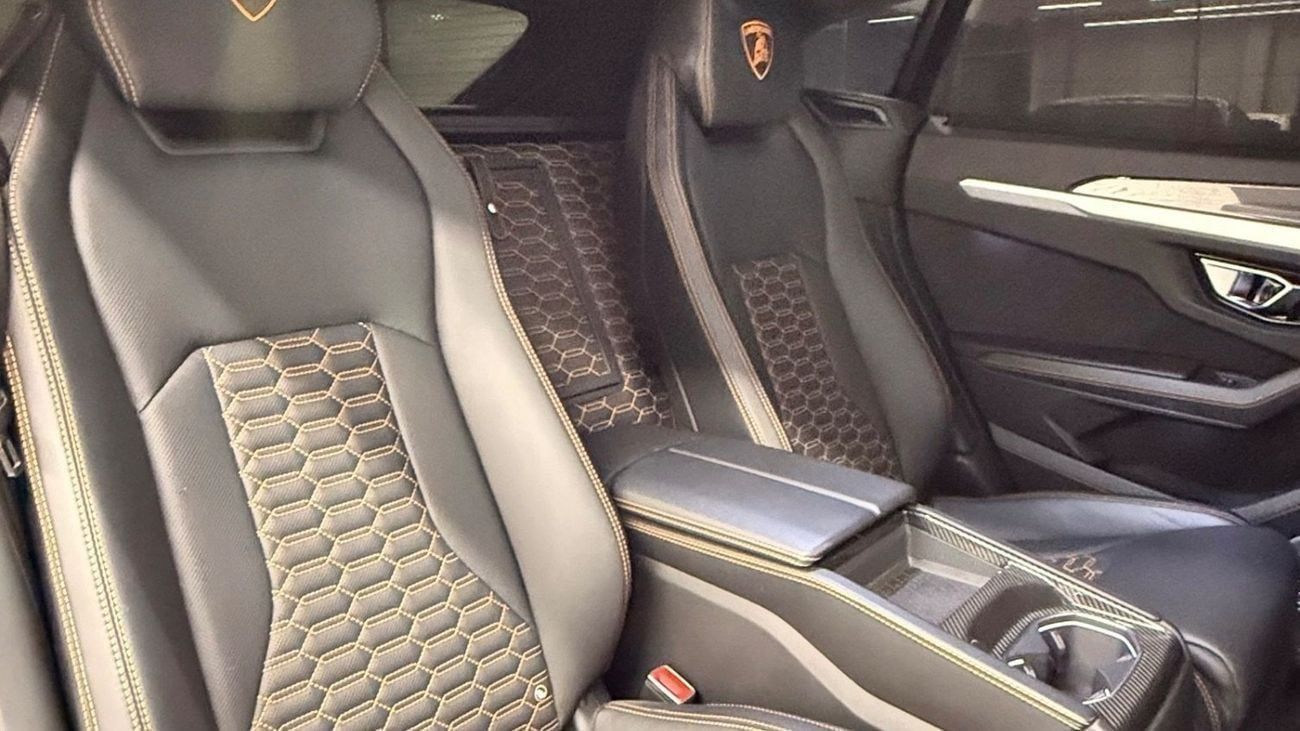 لامبورغيني اوروس STD S 4.0T V8