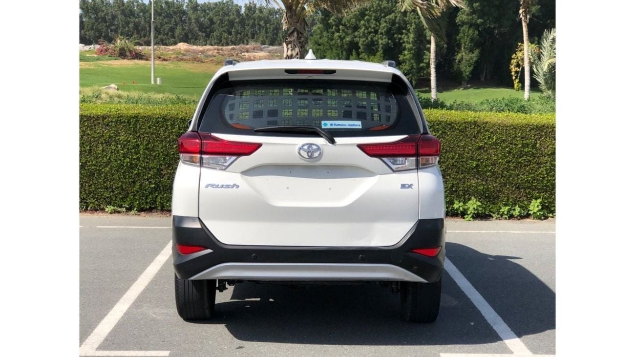 Toyota Rush Toyota Rush 2023 (VAN) Cargo box