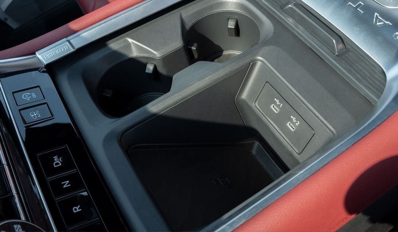 نيسان باترول 2026 Nissan Patrol V6 3.5L Twin Turbo LE Platinum Gray (Export Only)