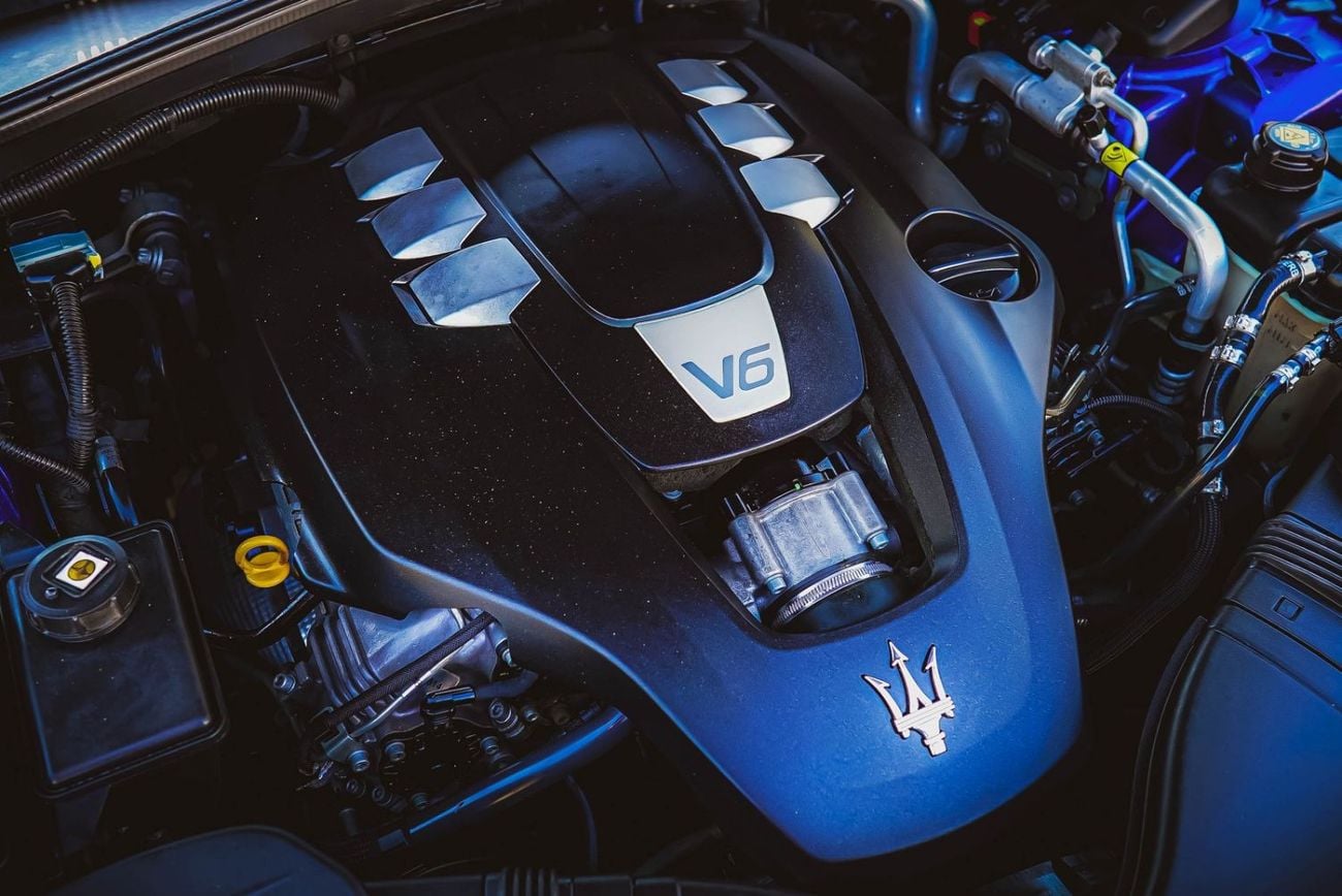 Maserati Ghibli Std 3.0L Maserati Ghibli 2015 GCC for 936.00 AED monthly