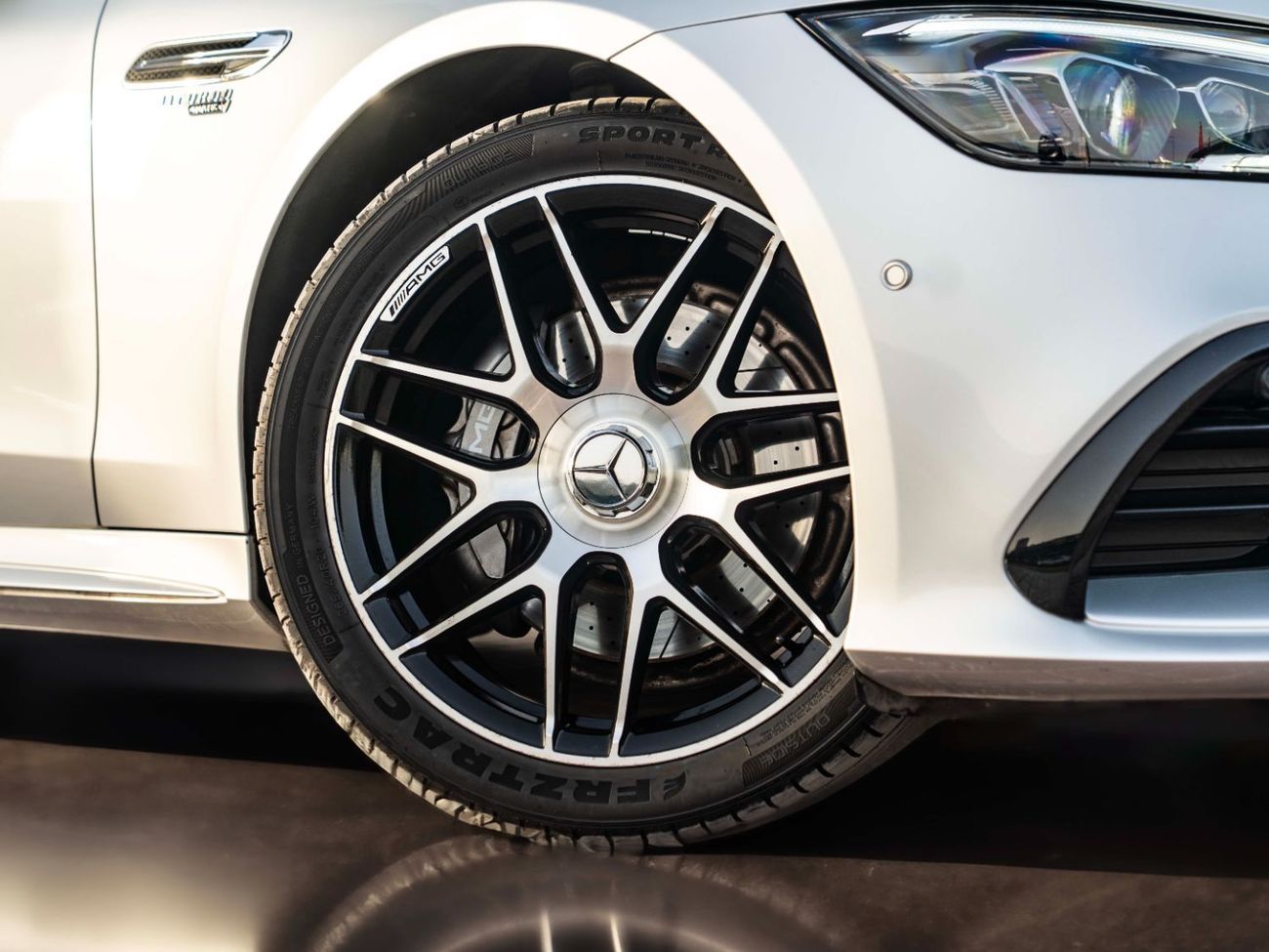 Mercedes-Benz AMG GT 53 GT53 AMG 4MATIC+