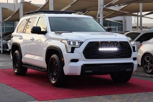 Toyota Sequoia Toyota Sequoia TRD Pro / Clean Title/ 3000KM Only / Original Paint/ 2023