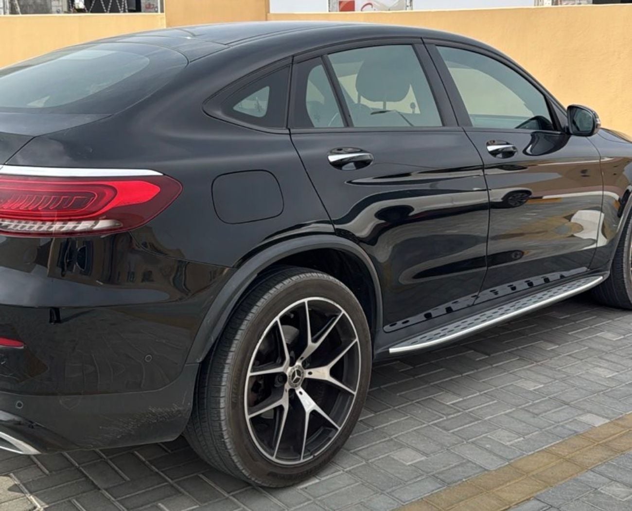 Mercedes Benz GLC 300