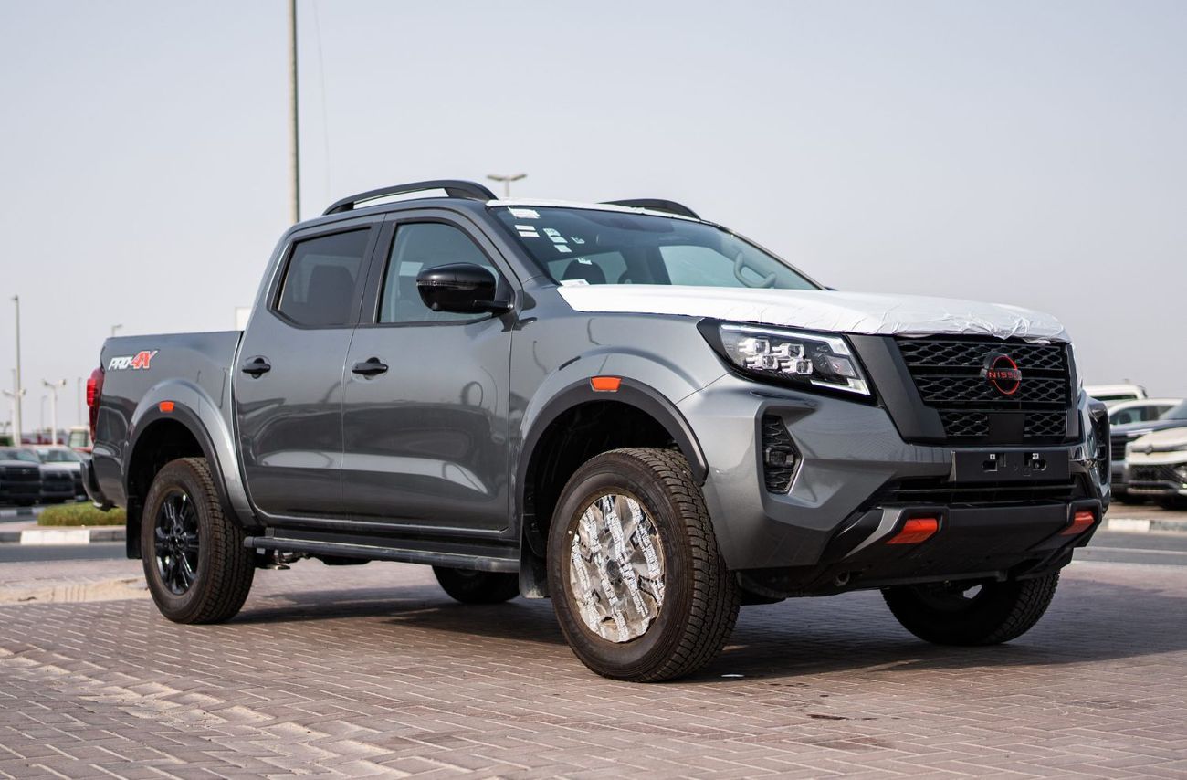 Nissan Navara 2025 Nissan Navara Pro-4X 2.5L AT Diesel (Drak Gray)