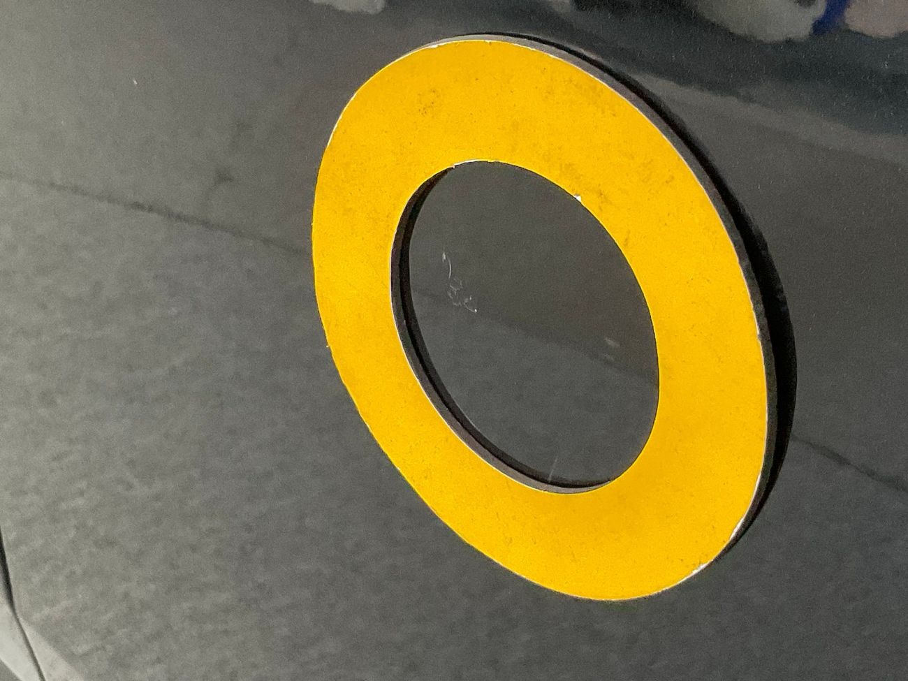 ميتسوبيشي باجيرو GLS Midline w/sunroof | شامل الضمان | 0 ﺪﻔﻋﺓ ﺃﻮﻟﻯ