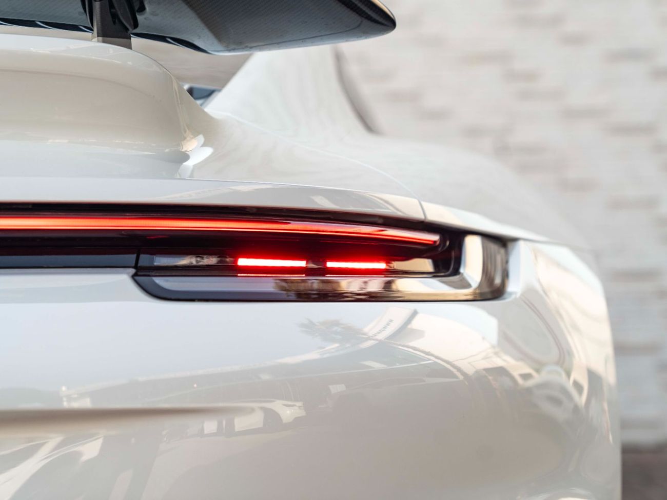 Porsche 911 Turbo S 3.8L (640 HP) Coupe