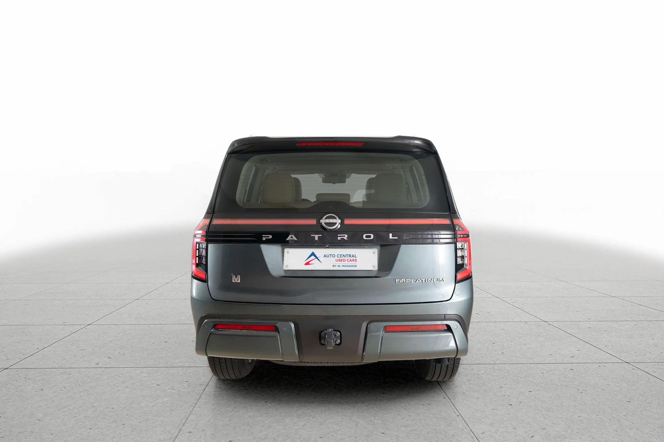 Nissan Patrol SE Platinum City 5.6L SE PLATINUM CITY 3.8