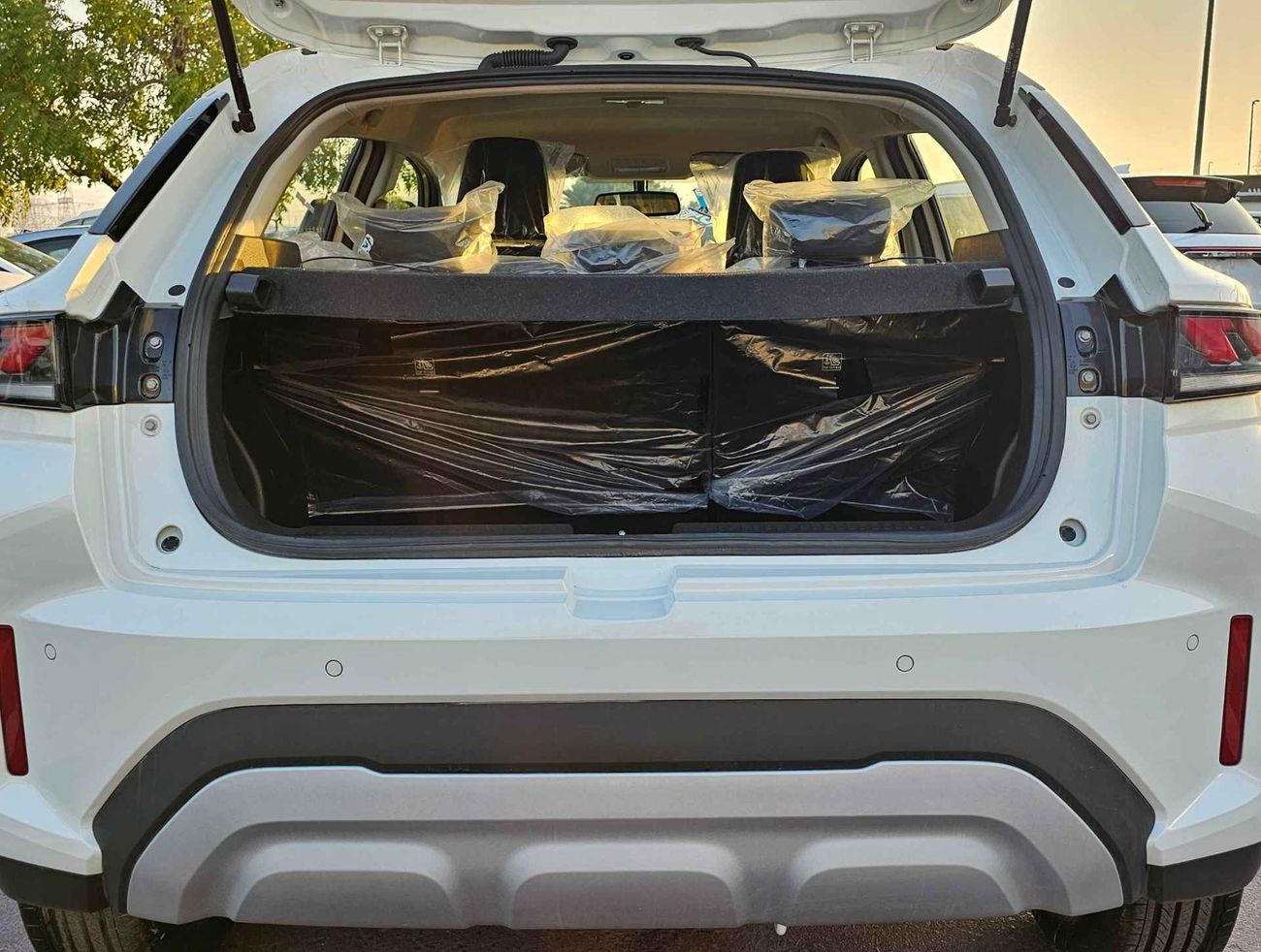 Suzuki Fronx HYBRID, GLX, 1.5L PETROL, V4,  HEADUP DISPLAY "4" CAMERAS, 2WD (CODE # FXGLXHF)