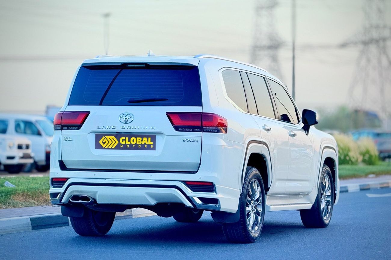 Toyota Land Cruiser 2022 VXR Twin Turbo Full Option Very Clean and Perfect condition