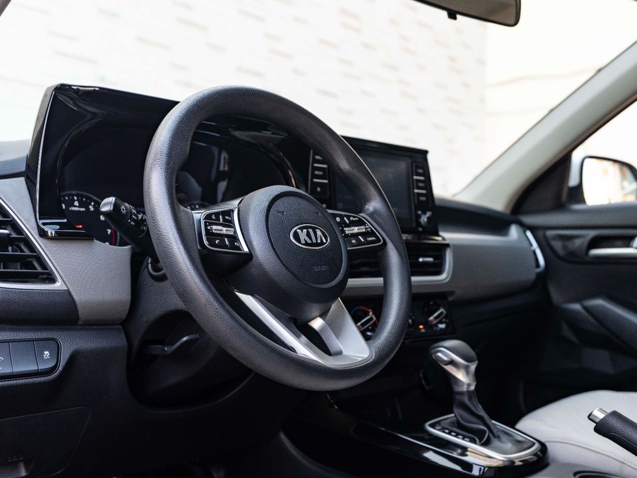 كيا سيلتوس LX Mid 1.6L