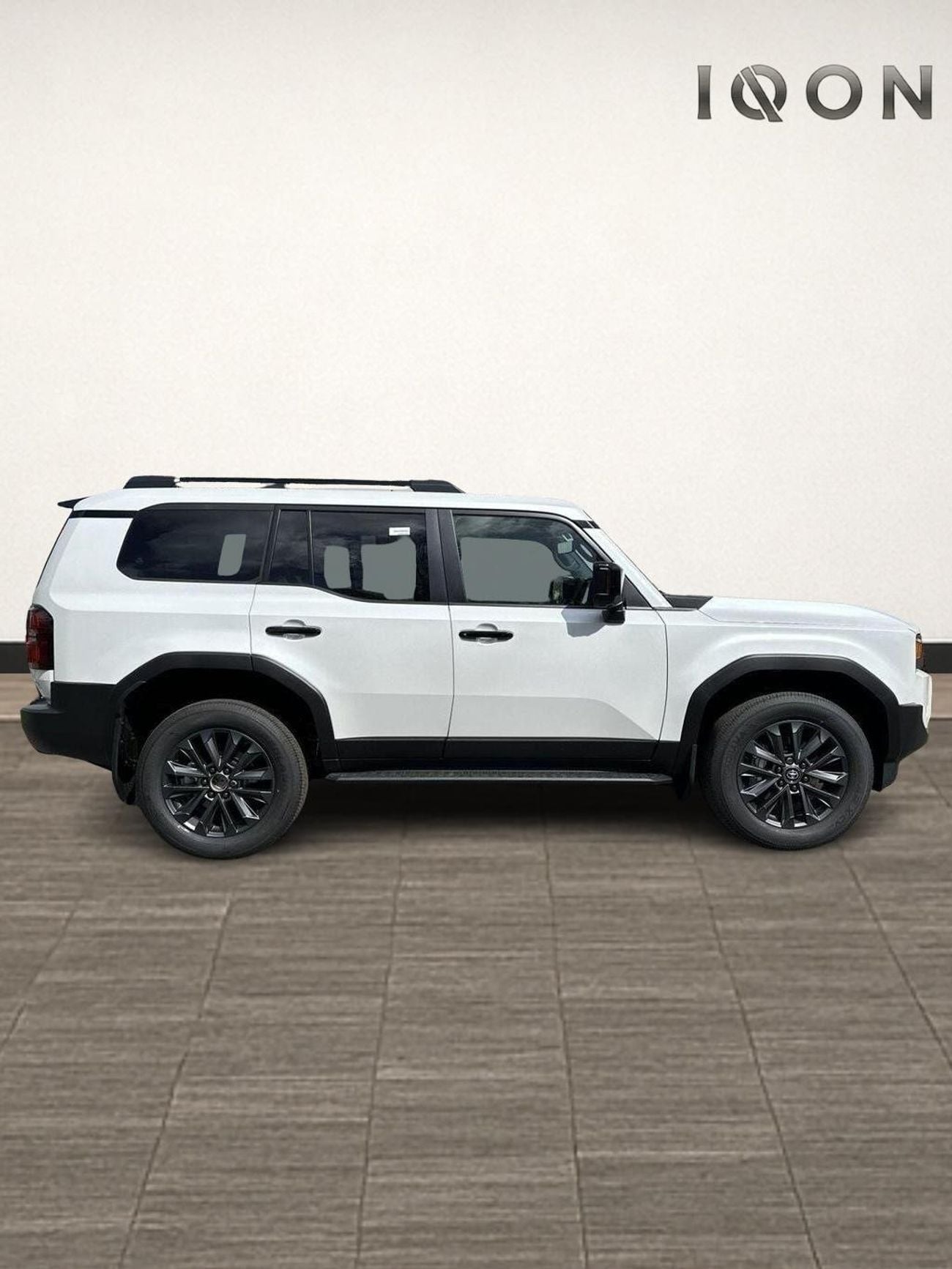 Toyota Land Cruiser 2.8D MHEV Invincible Auto 4WD Euro 6 (s/s) 5dr (LWB) (EXPORT ONLY) Right Hand Drive