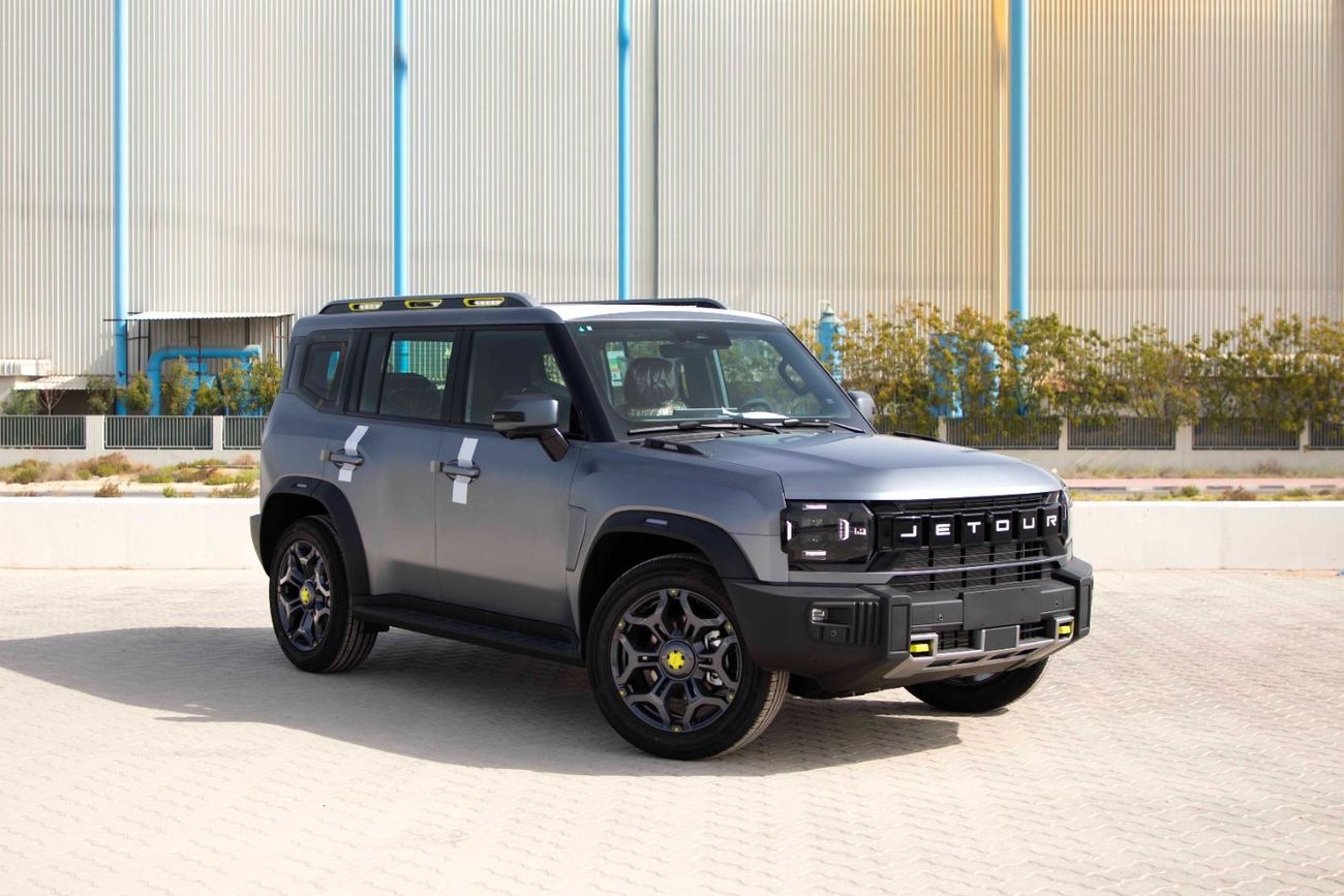 جيتور T2 جيتور T2 2.0 Luxury - فضي من الداخل بني صحراوي