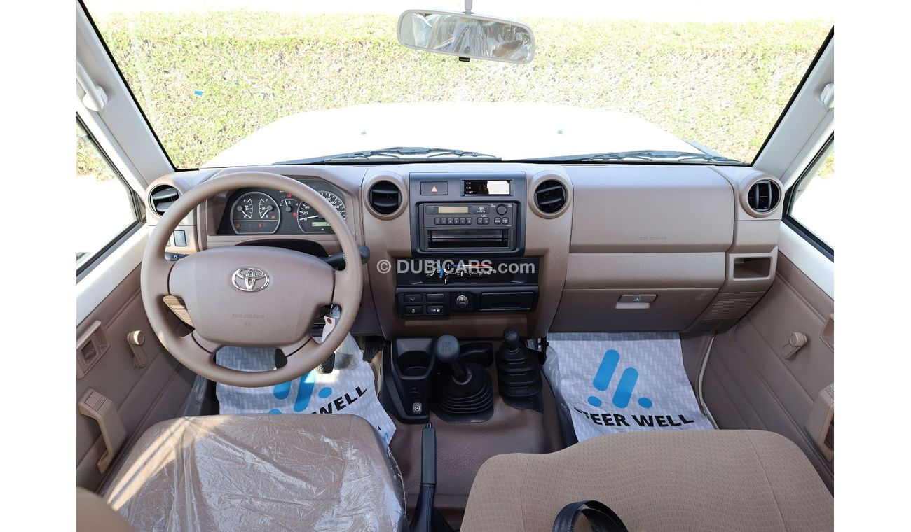 Toyota Land Cruiser 70 70 Series | 4x4, V6, 4.0L, 3Door | GCC
