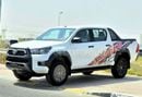 تويوتا هيلوكس HILUX ADVENTURE PETROL 4.0L - FULL WITH COMPRESSOR - WHITE INSIDE BLACK - OMANI