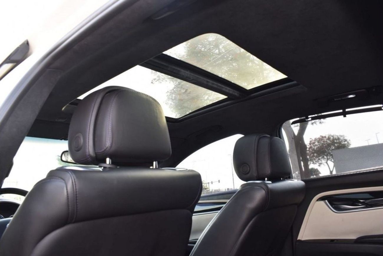 Cadillac XTS Platinum