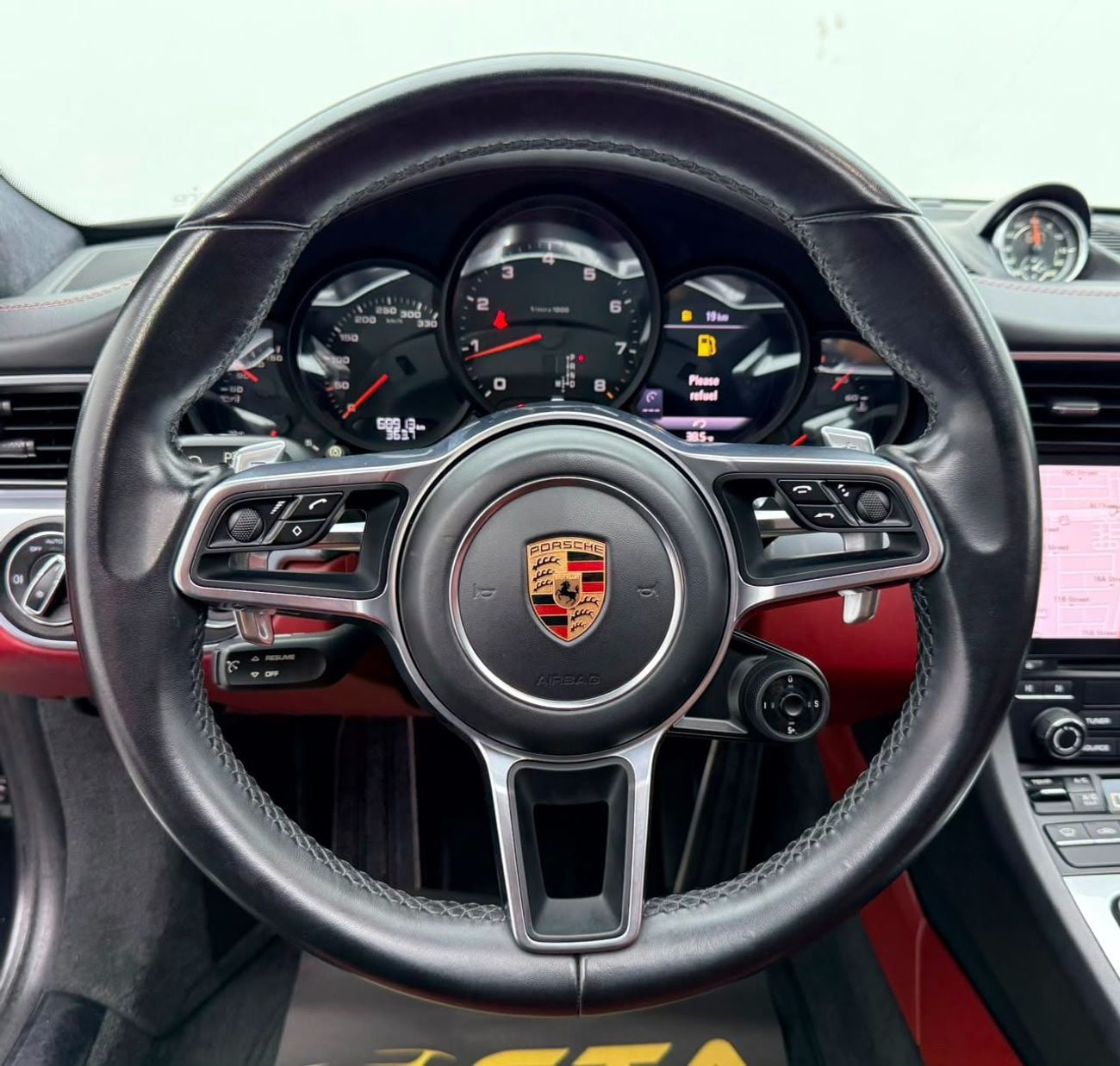 Porsche 911 CARRERA S 2018 Porsche 911 Carrera S, Full Service History, Sport Chrono Package, Excellent Condition, GCC