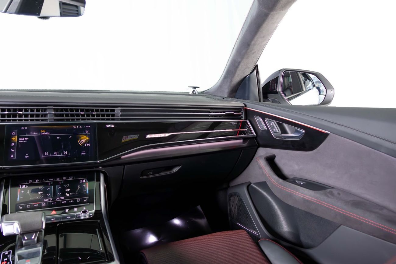 Audi RS Q8 TFSI quattro 4.0L Super SUV-Exclusive Order-Carbon Ceramic Brakes-23 Inch Satin Grey Rims