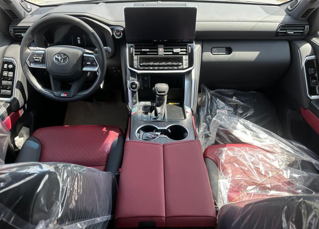 Toyota Land Cruiser 2025 Toyota Land Cruiser 300 GR-Sport 3.5L AT Hybrid