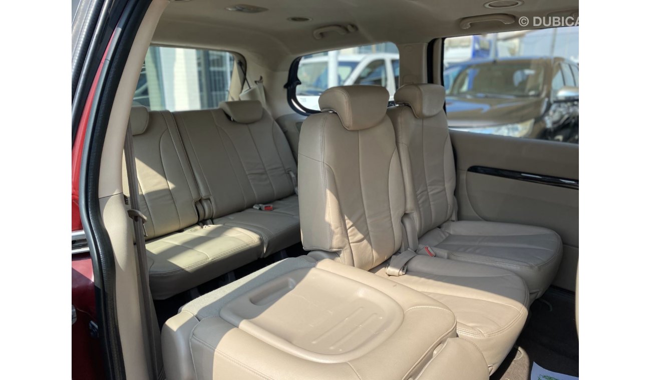 Kia Carnival GCC - EXCELLENT CONDITION