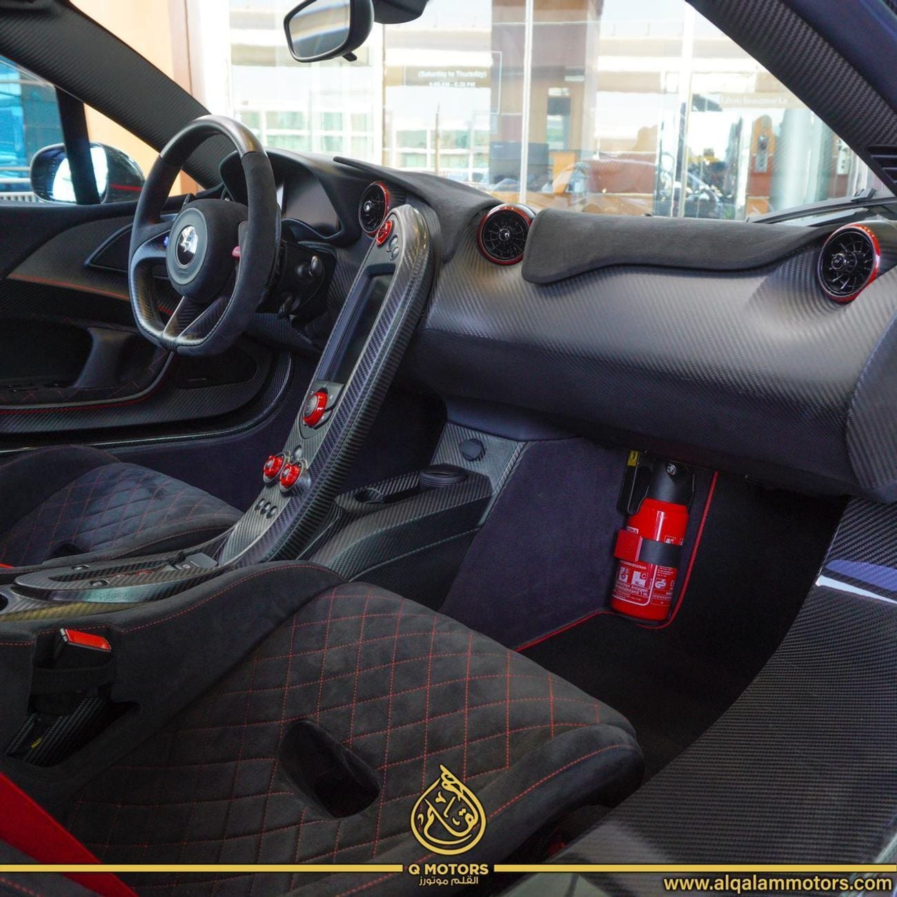 مكلارين P1 CARBON EDITION 2015 MCLAREN P1 ( 1 OF 5 ) CARBON SERIES GCC DONE ONLY 2000KM