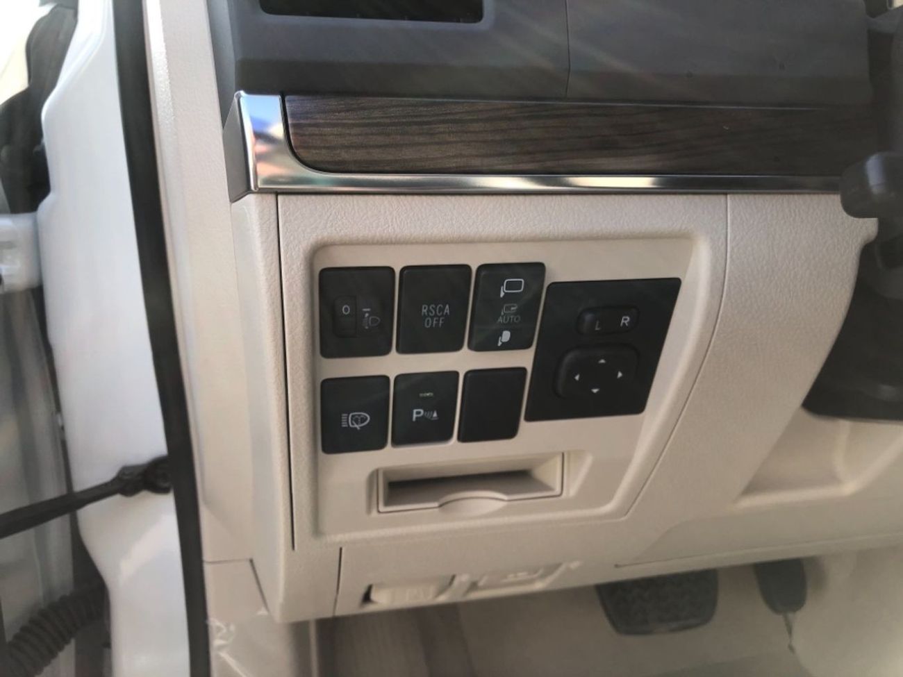 Toyota Land Cruiser GXR 4.0 cc