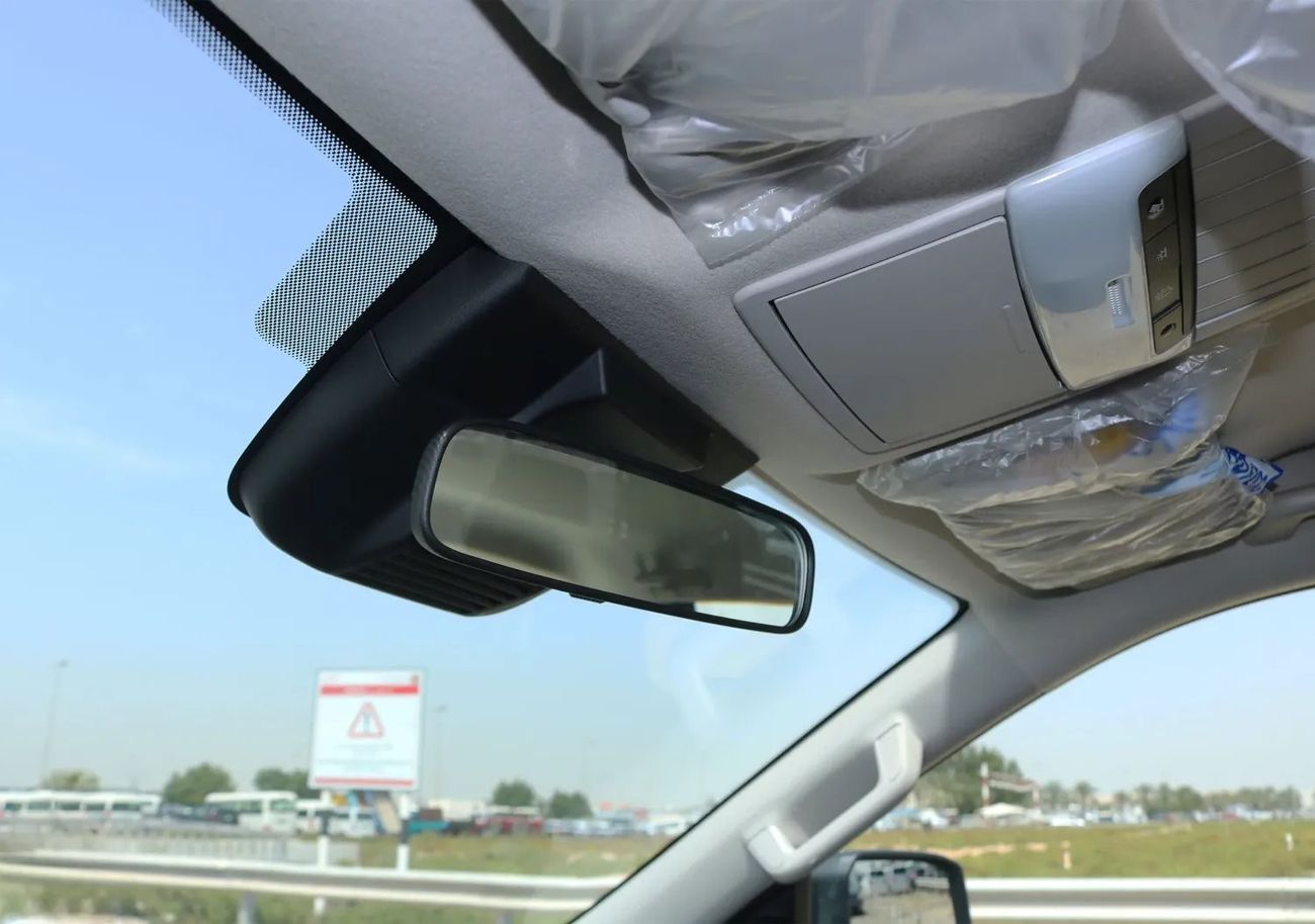 Mitsubishi L200 Triton GLX 4WD 2.4L Petrol MT High Line